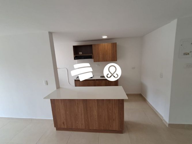 Apartamento de 2 alcobas en venta en Zona Industrial 3, Bello, 54 m² · foto 4 de 15