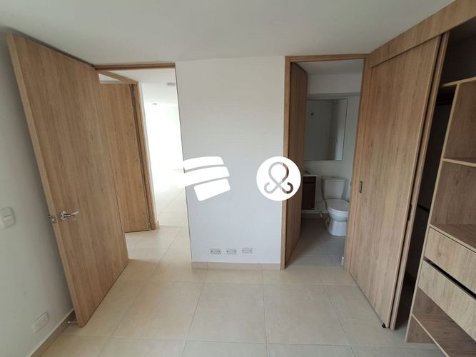 Apartamento de 2 alcobas en venta en Zona Industrial 3, Bello, 54 m² · foto 9 de 15