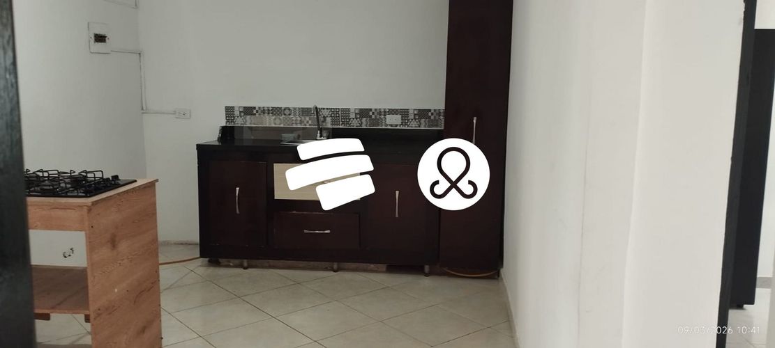 Casa de 5 alcobas en venta en Rionegro, 81 m² · foto 3 de 13