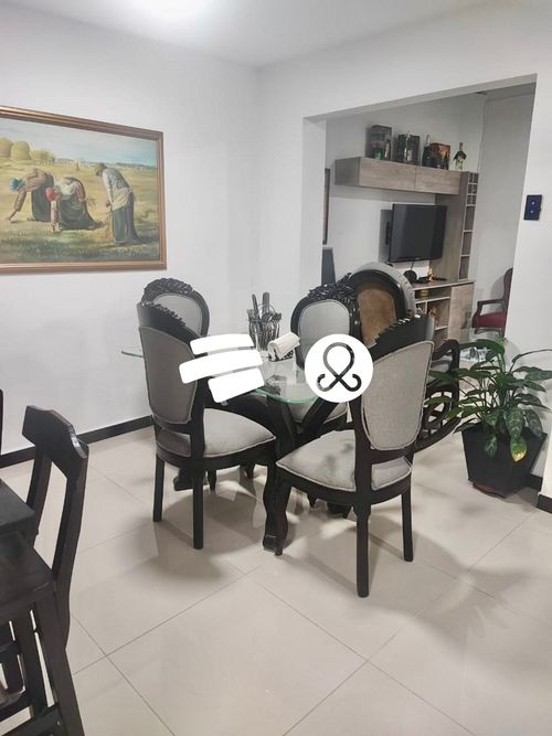 Casa en venta en Viviendas Del Sur, Itagüí · foto 3 de 20