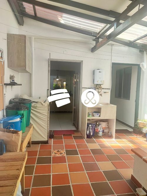 Casa en venta en Viviendas Del Sur, Itagüí · foto 14 de 20