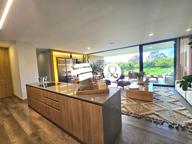 Apartamento de 3 alcobas en venta en Llano Grande, Rionegro, 152 m² · foto 8 de 16