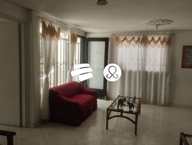 Casa de 5 alcobas en venta en Santa Teresita, Medellín, 185 m² · foto 2 de 24