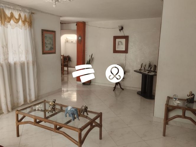 Casa de 5 alcobas en venta en Santa Teresita, Medellín, 185 m² · foto 5 de 24