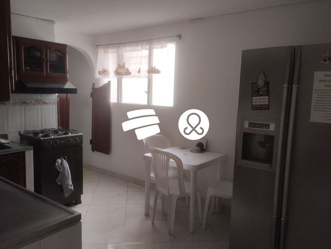 Casa de 5 alcobas en venta en Santa Teresita, Medellín, 185 m² · foto 8 de 24