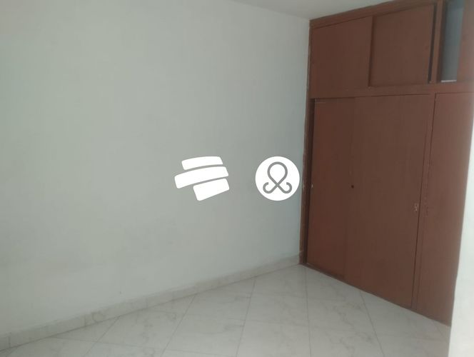 Casa de 5 alcobas en venta en Santa Teresita, Medellín, 185 m² · foto 9 de 24