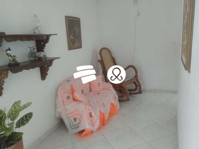 Casa de 5 alcobas en venta en Santa Teresita, Medellín, 185 m² · foto 11 de 24