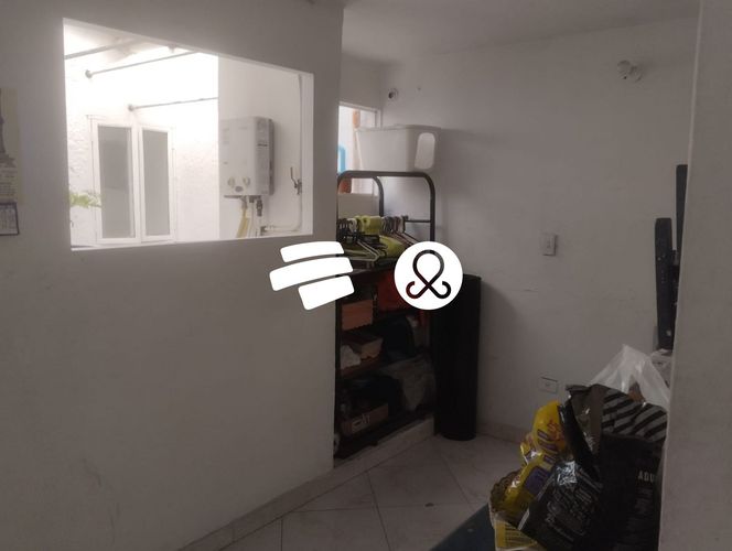 Casa de 5 alcobas en venta en Santa Teresita, Medellín, 185 m² · foto 19 de 24