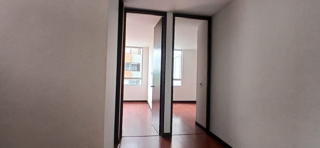 Apartamento de 3 alcobas en venta en Bella Suiza, Bogotá, 128 m² · foto 9 de 18