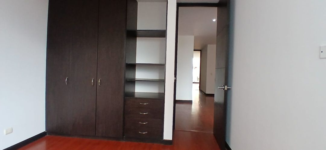 Apartamento de 3 alcobas en venta en Bella Suiza, Bogotá, 128 m² · foto 18 de 18