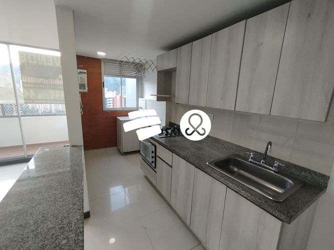 Apartamento de 3 alcobas en venta en Las Lomitas, Sabaneta, 70 m² · foto 4 de 19