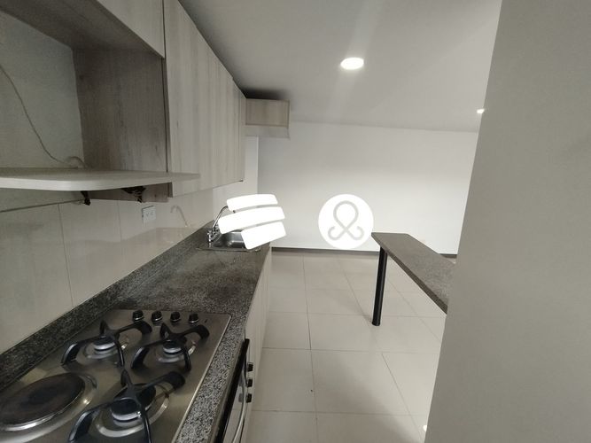 Apartamento de 3 alcobas en venta en Las Lomitas, Sabaneta, 70 m² · foto 8 de 19