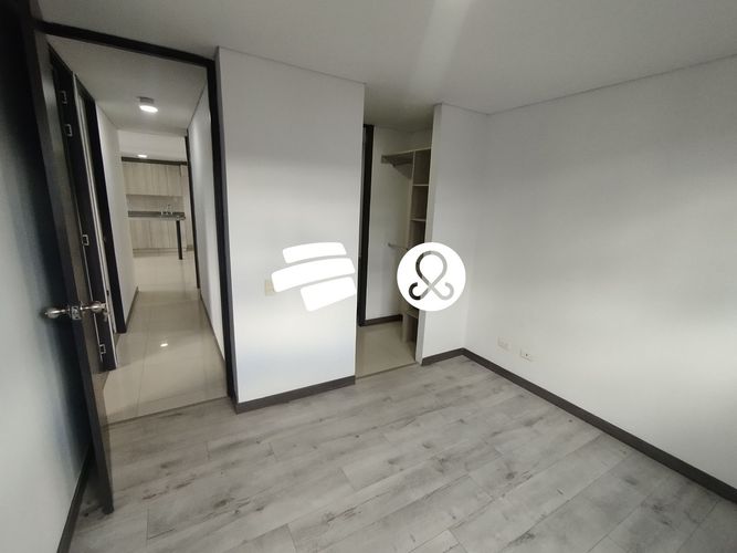 Apartamento de 3 alcobas en venta en Las Lomitas, Sabaneta, 70 m² · foto 17 de 19
