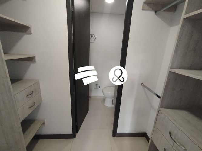 Apartamento de 3 alcobas en venta en Las Lomitas, Sabaneta, 70 m² · foto 18 de 19