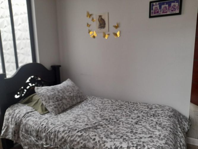 Casa en venta en La Esmeralda, Bogotá · foto 4 de 17