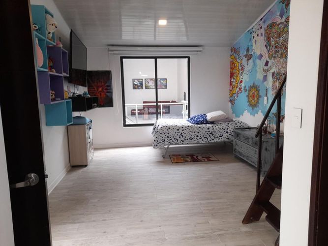 Casa en venta en La Esmeralda, Bogotá · foto 7 de 17
