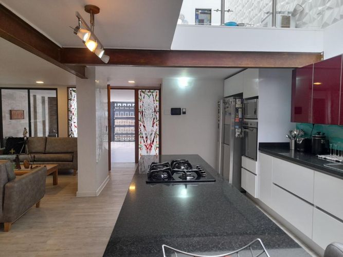 Casa en venta en La Esmeralda, Bogotá · foto 12 de 17