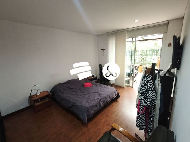 Apartamento de 3 alcobas en venta en El Poblado, Medellín, 202 m² · foto 16 de 24