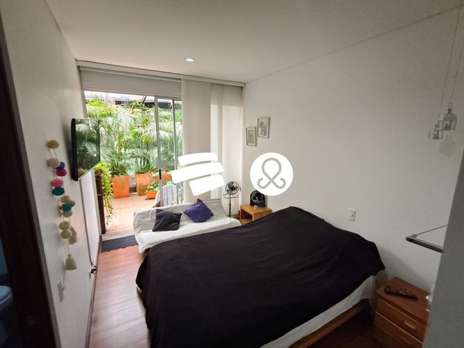 Apartamento de 3 alcobas en venta en El Poblado, Medellín, 202 m² · foto 19 de 24