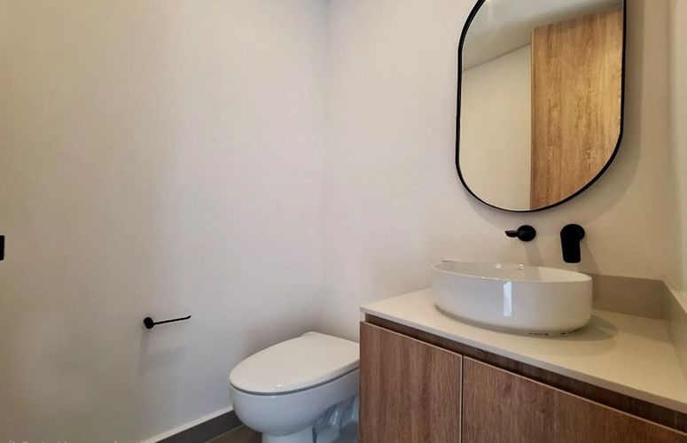 Apartamento de 2 alcobas en arriendo en Castropol, Medellín, 80 m² · foto 6 de 9