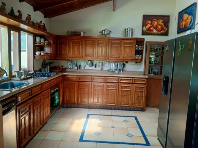 Casa de 6 alcobas en arriendo en Los Salados, El Retiro, 625 m² · foto 4 de 20