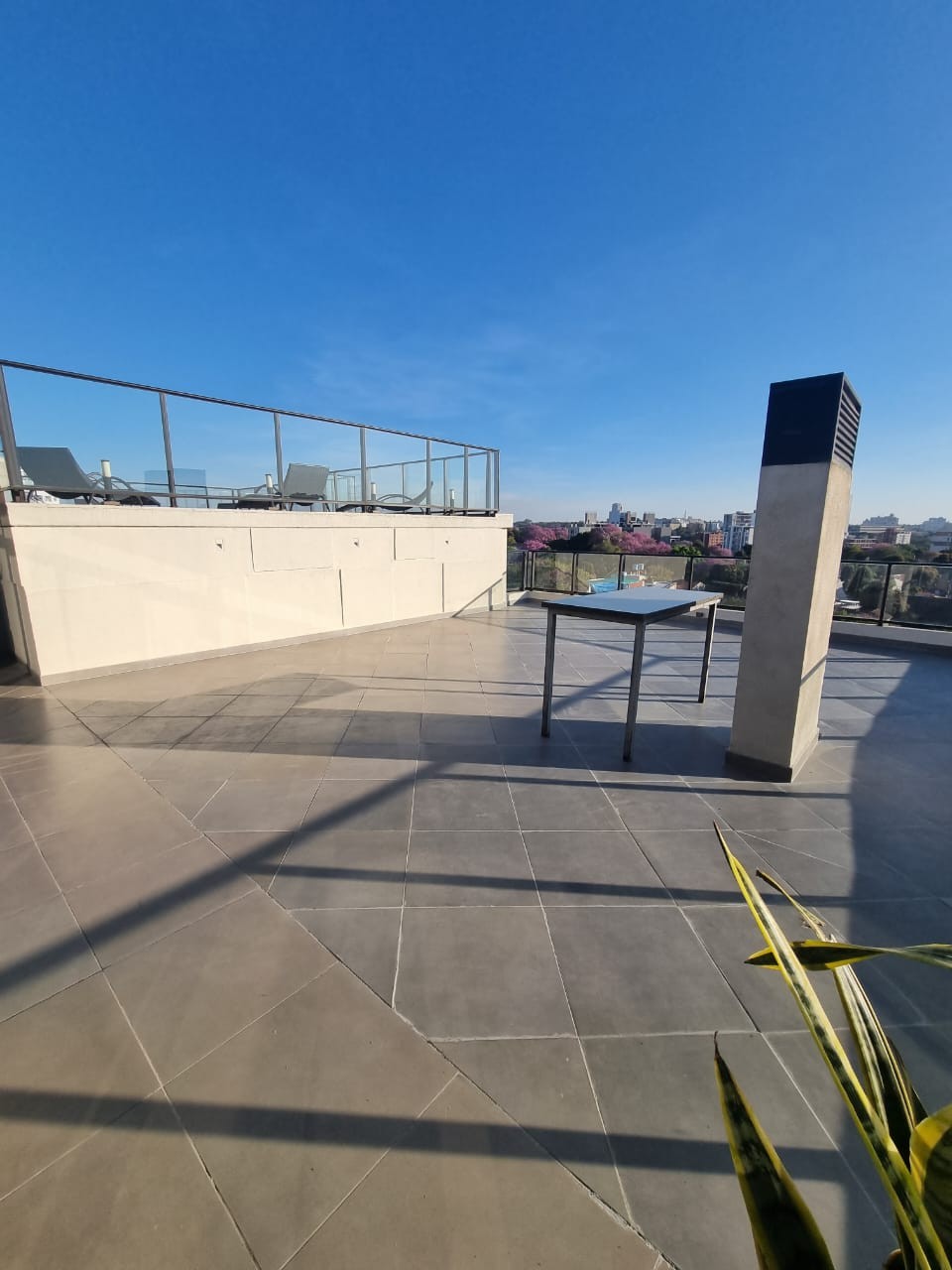 ALQUILO DEPARTAMENTO DE 1 DORMITORIO AMOBLADO EN BARRIO JARA — foto 2