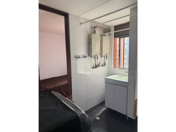 Apartamento de 4 alcobas en venta en Fontibon, Bogotá, 211 m² · foto 6 de 24