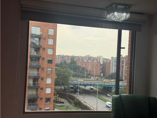 Apartamento de 4 alcobas en venta en Fontibon, Bogotá, 211 m² · foto 18 de 24