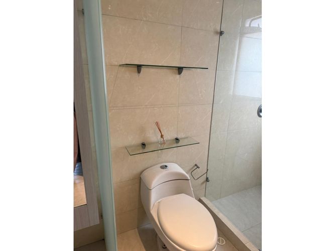 Apartamento de 4 alcobas en venta en Fontibon, Bogotá, 211 m² · foto 23 de 24