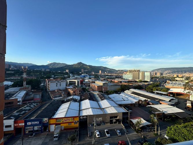 Apartaestudio en venta en Calle Del Banco, Sabaneta, 27 m² · foto 7 de 24