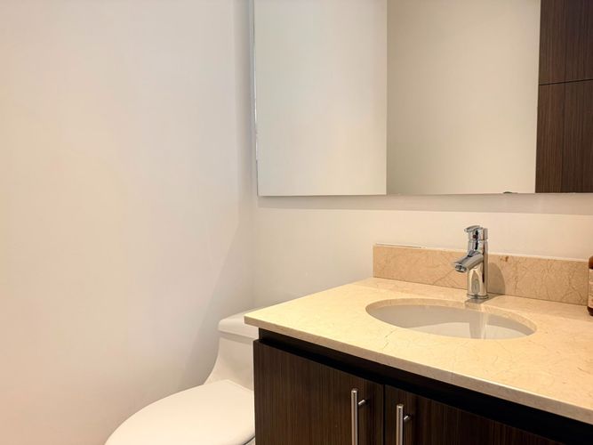 Apartamento de 2 alcobas en arriendo en El Poblado, Medellín, 90 m² · foto 16 de 17