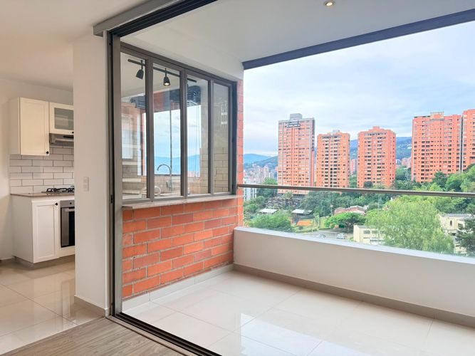 Apartamento de 2 alcobas en arriendo en El Poblado, Medellín, 90 m² · foto 17 de 17
