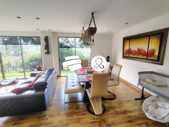 Casa de 8 alcobas en venta en Altos Del Poblado, Medellín, 953 m² · foto 5 de 24