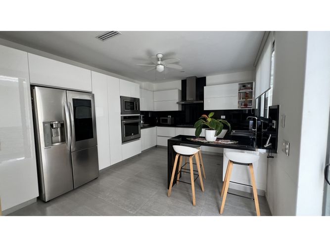 Casa de 3 alcobas en venta en Conjunto Residencial Villa Campestre, Puerto Colombia, 396 m² · foto 20 de 24