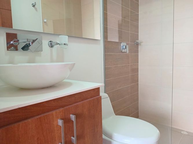 Apartamento de 3 alcobas en arriendo en El Poblado, Medellín, 116 m² · foto 19 de 20