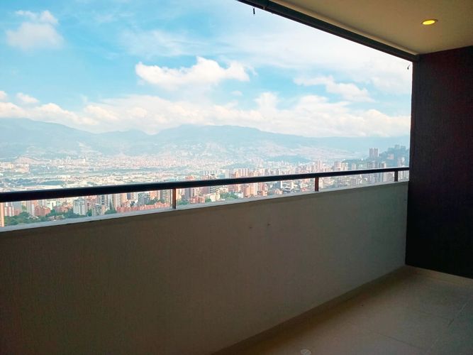 Apartamento de 3 alcobas en arriendo en El Poblado, Medellín, 116 m² · foto 20 de 20