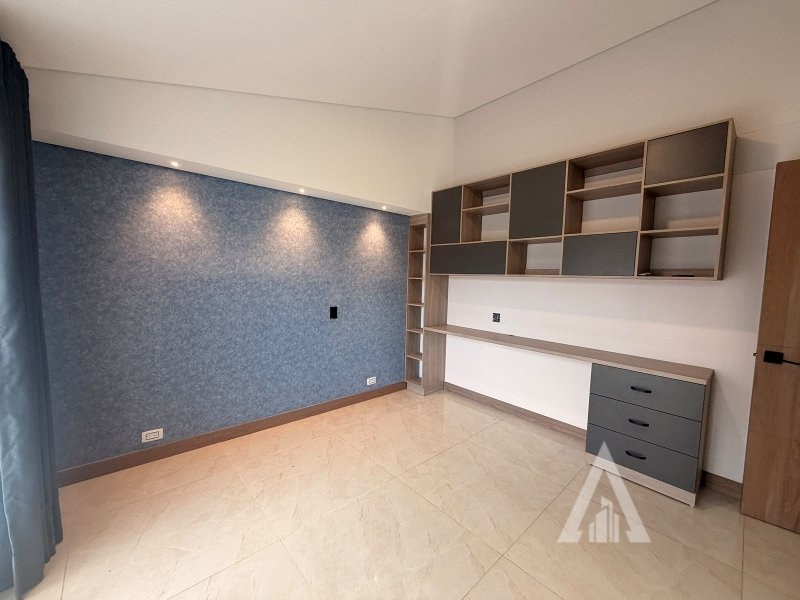 Apartamento en arriendo en El Poblado, Medellín · foto 24 de 24