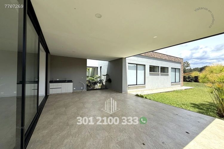 Casa de 4 alcobas en venta en La Ceja, 520 m² · foto 11 de 24