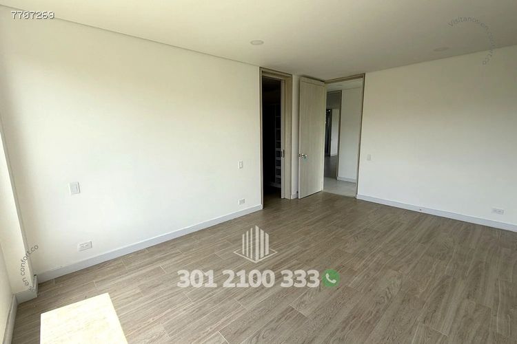 Casa de 4 alcobas en venta en La Ceja, 520 m² · foto 23 de 24