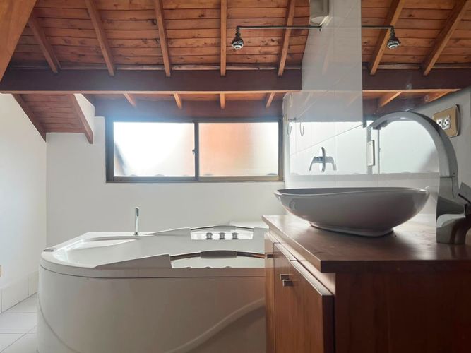 Apartamento de 3 alcobas en arriendo en Alejandria, Medellín, 180 m² · foto 9 de 17