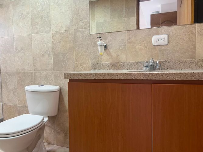 Apartamento de 3 alcobas en arriendo en Alejandria, Medellín, 180 m² · foto 17 de 17