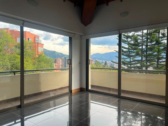 Apartamento de 3 alcobas en arriendo en Alejandria, Medellín, 180 m² · foto 2 de 17
