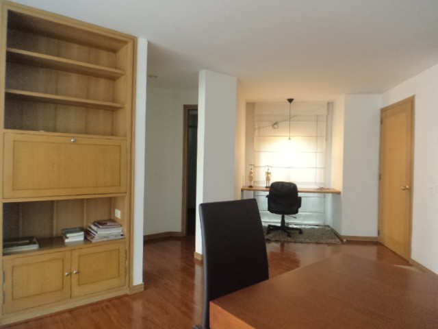 Apartamento en venta en La Cabrera, Bogotá · foto 8 de 24