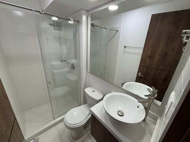 Apartamento en arriendo en Ciudad Salitre, Bogotá · foto 4 de 5