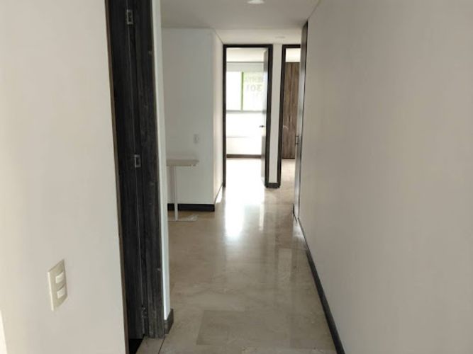 Apartamento de 3 alcobas en arriendo en Vía Las Palmas, Medellín, 125 m² · foto 9 de 24