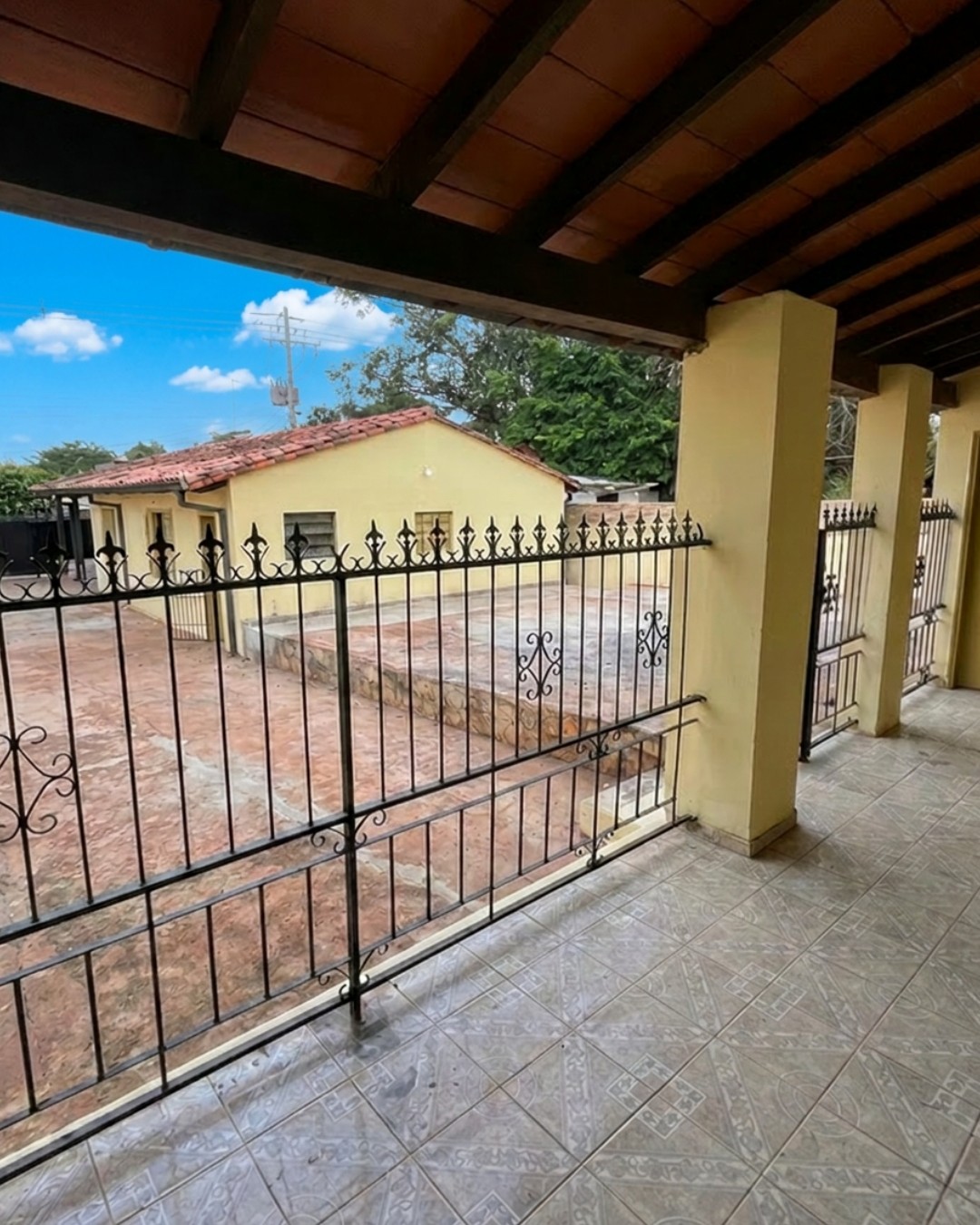 Casa en alquiler en Mariano Roque Alonso — foto 3