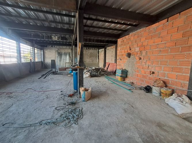 Local en arriendo en Sector Lago Uribe, Pereira, 150 m² · foto 3 de 8