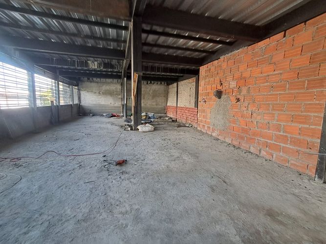 Local en arriendo en Sector Lago Uribe, Pereira, 150 m² · foto 4 de 8