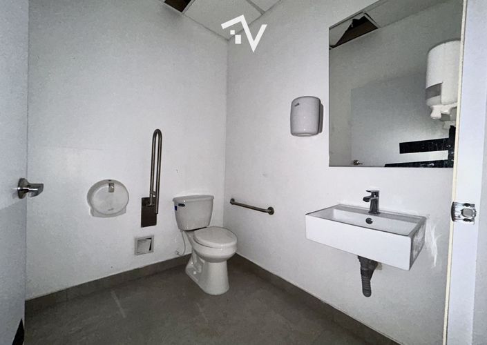 Local en arriendo en Altos Del Prado, Barranquilla, 350 m² · foto 17 de 24