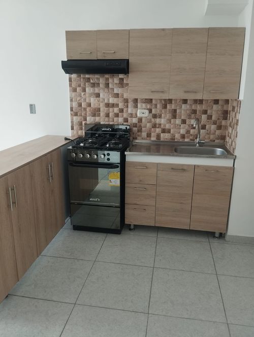 Apartamento de 3 alcobas en venta en Zona Industrial, Yumbo, 75 m² · foto 17 de 18